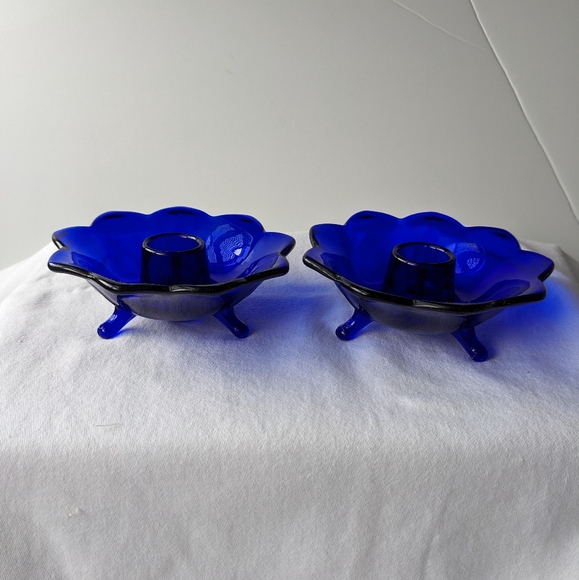 Vintage Fenton Cobalt Blue Glass 6 Petal 3 Footed Candle Holders - 2 - Picture 1 of 12